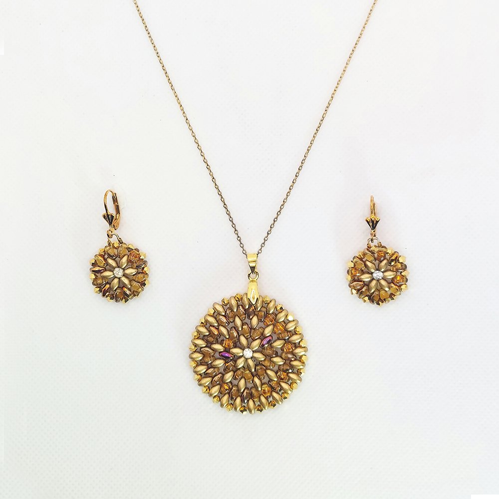 Luz Dorada Set – Mandala Necklace & Earrings